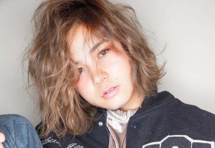 ムースで仕上げる波ウェーブ風ボブ